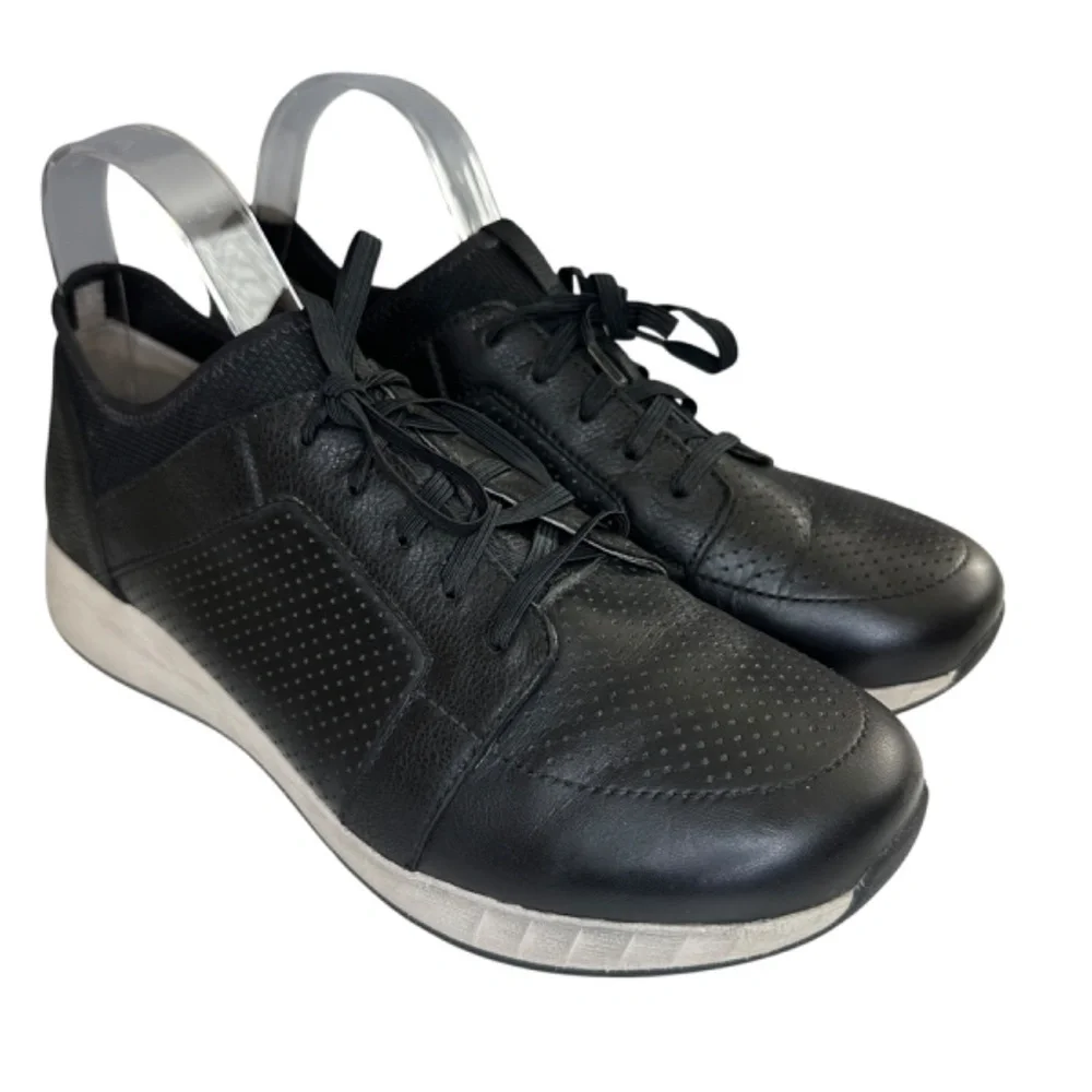 Dansko sneakers womens